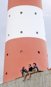 Ziemlich coole Bude: Die Drei wohnen im Leuchtturm. (Bild: dpa)