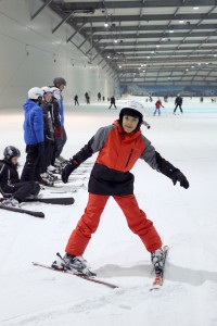 Metehan will später auch Tricks auf Skiern lernen. (Foto: dpa)