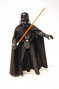  In den Star-Wars-Filmen treten oft Kämpfer wie Darth Vader mit ihren Laser-Schwertern gegeneinander an. (Foto: dpa)